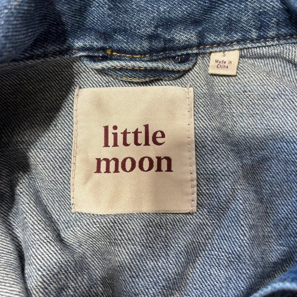 Little Moon Blue Denim Apparel‎